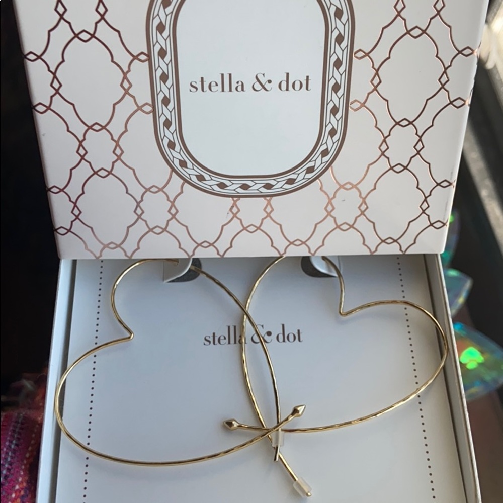 💖 Stella & Dot X Collective Hearts earrings…